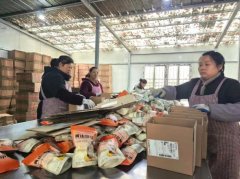 打算扩大场地面积至8000